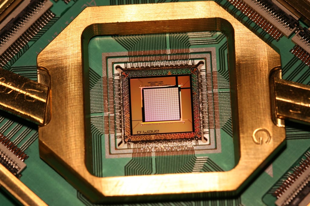 Qubit-chip van quantumcomputer D-Wave
