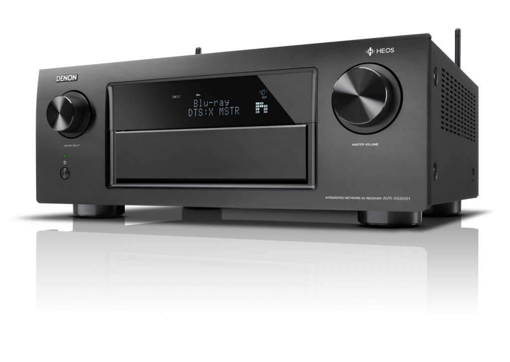 De Denon home-cinema met HEOS-integratie zorgt voor een mooi geluid doorheen heel het huis.