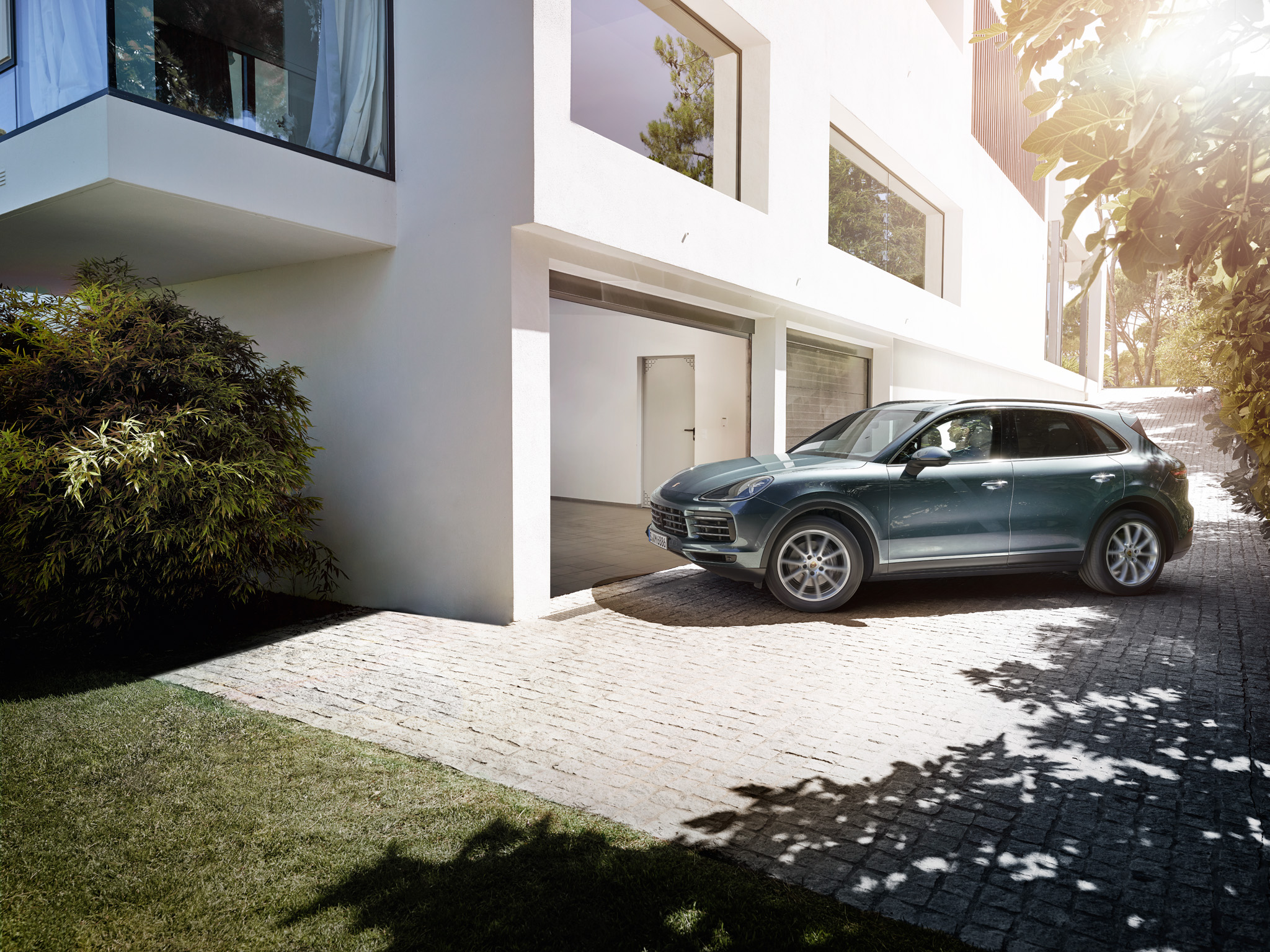 Porsche Digital Home-iX