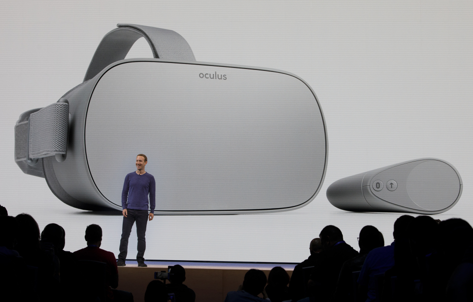 Oculus-Go-Mark-Zuckerberg-Facebook-F8