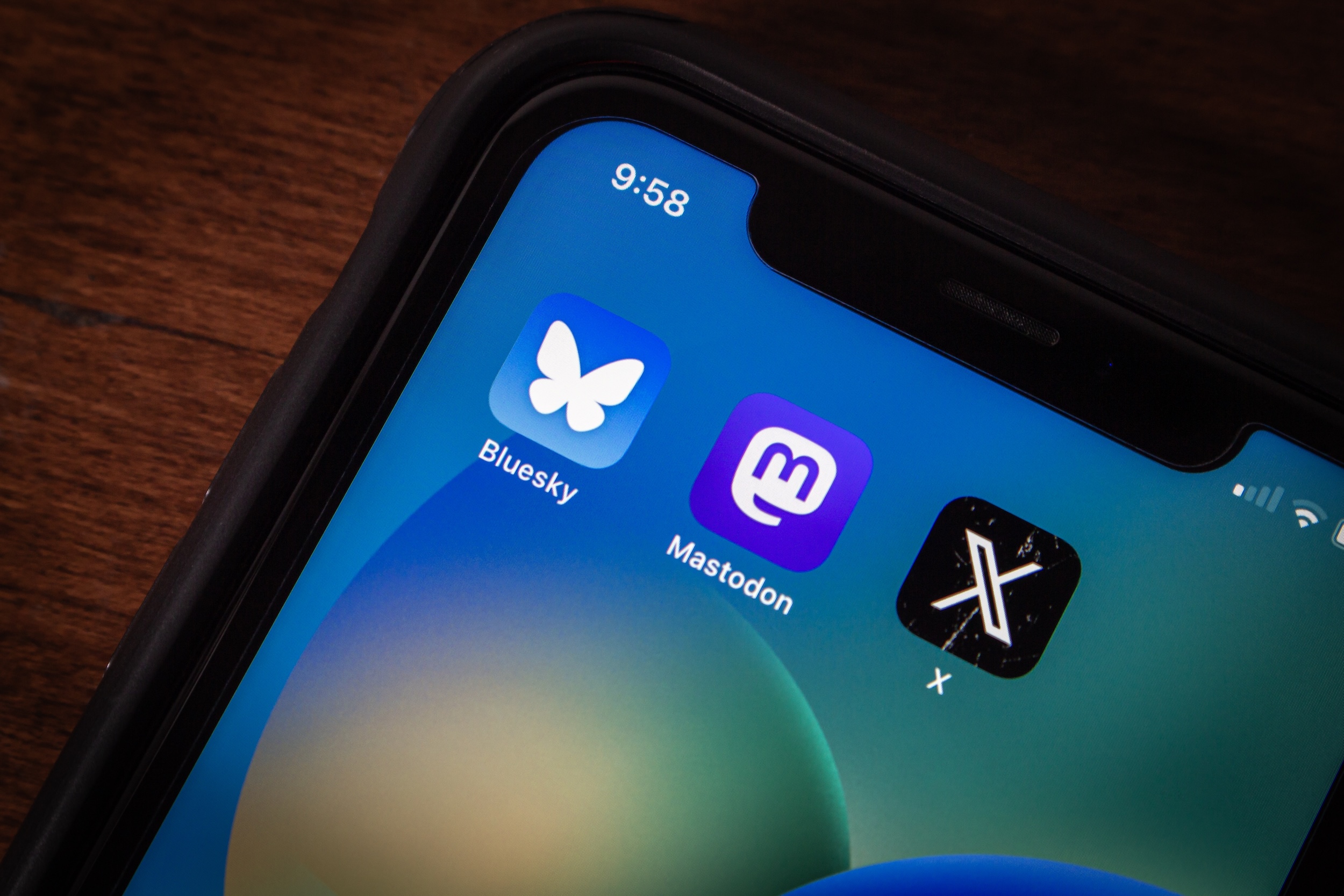 Bluesky en Mastodon, allebei Twitter-alternatieven