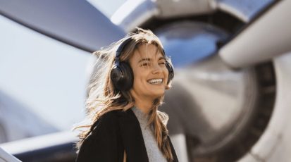 350770-JBL_CLUBONE_Lifestyle3-54c6af-original-1585244634