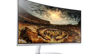 De curved gaming monitor van Samsung is eind 2016 verkrijgbaar.