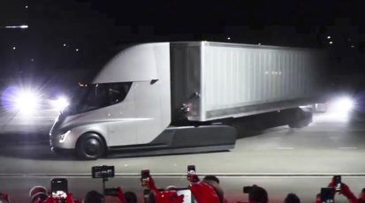 Tesla_Semi_prototype