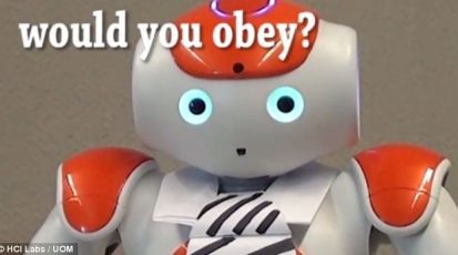 article-0-1C6451A500000578-835_634x344