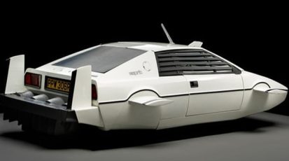 elon-musk-james-bond