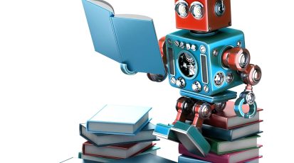 Robot leest boek