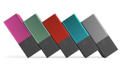 lytro-family_leaning_5_up