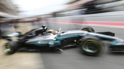 shutterstock_590880254-mercedes-amg