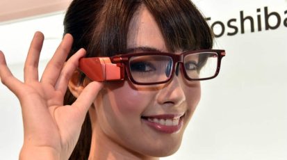 toshiba_glasses